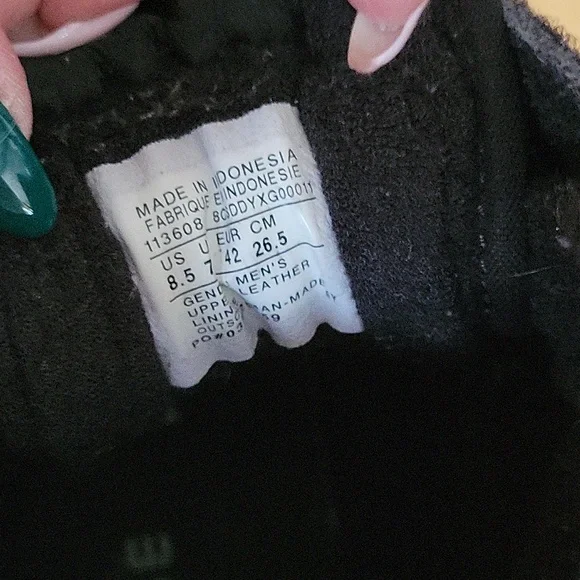 Converse Weapon High Tops in Black - Picture 6 of 6